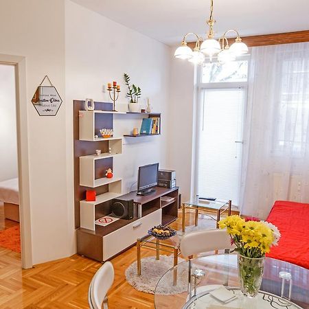 Linden Flower Apartment Subotica Exteriör bild